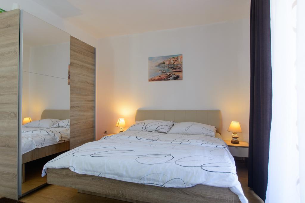 Apartmani Mm Trogir Kültér fotó