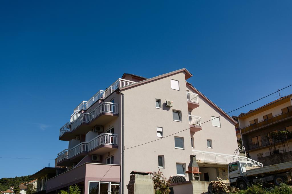 Apartmani Mm Trogir Kültér fotó