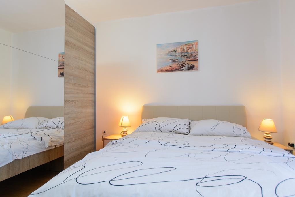 Apartmani Mm Trogir Kültér fotó